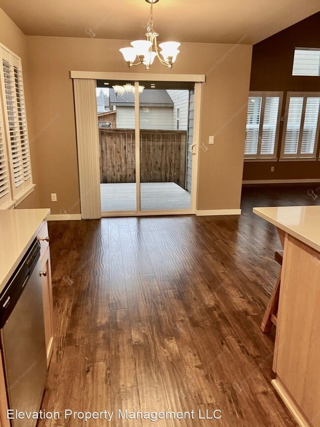 Building Photo - 3 br, 2 bath House - 20778 SE Hollis Ln