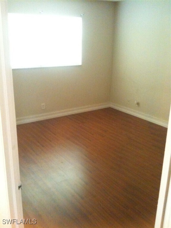 Building Photo - 7820 S Colony Cir