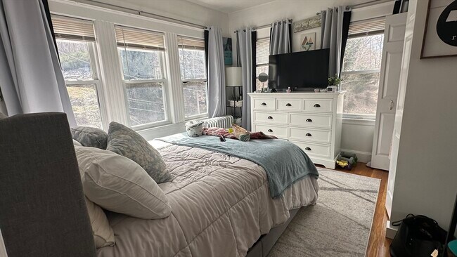 Building Photo - 50 Mt Ararat Rd