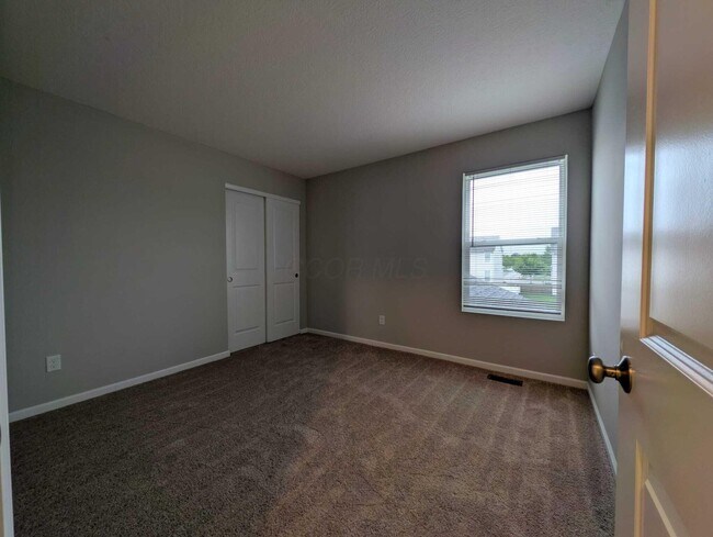 Building Photo - 535 Pagoda Loop