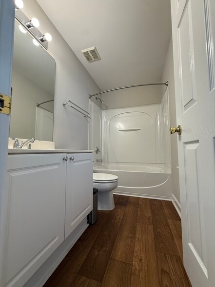 Building Photo - 5915 Pisgah Way