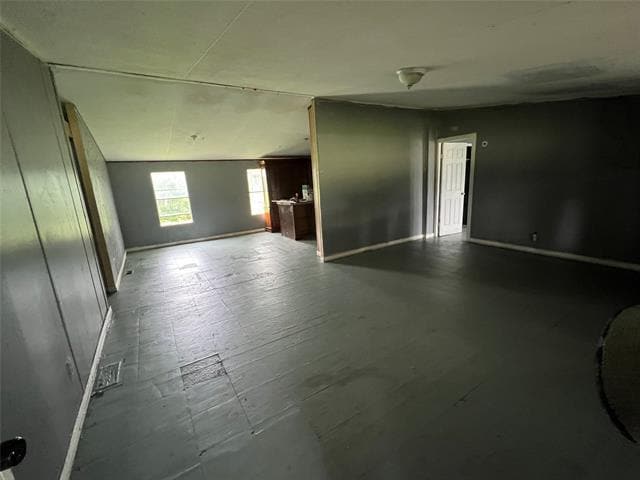 Building Photo - 210 Co Rd 1015
