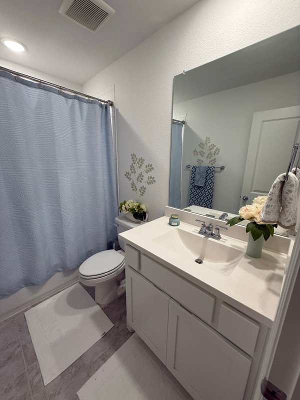 Building Photo - 1712 Homestead Way