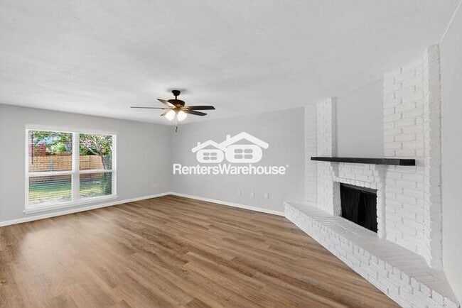 Building Photo - MOVE IN READY - 3BED/2BATH - THE COLONY, T...