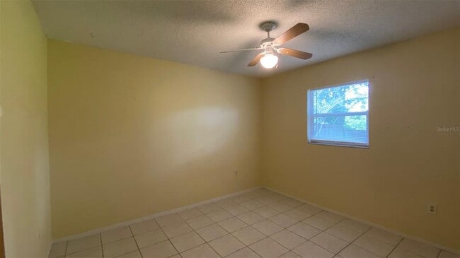 Building Photo - 7846 Royal Hart Dr