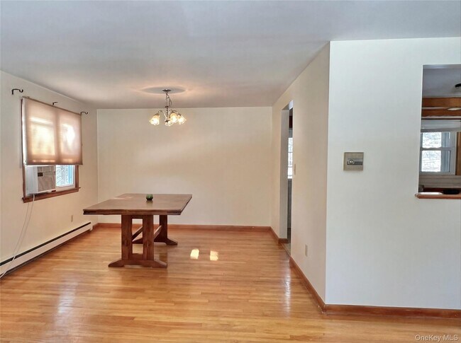 Building Photo - 3160 US-44