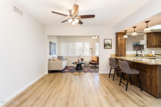 Building Photo - 12739 W Prospect Dr