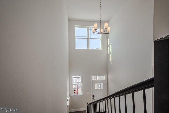 Building Photo - 34238 Graham Cir