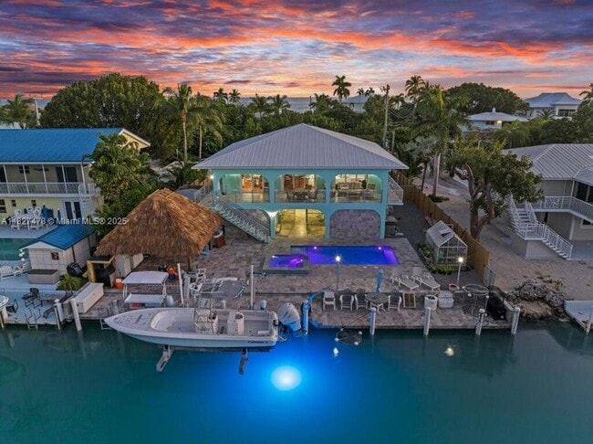 Building Photo - 232 W Seaview Dr