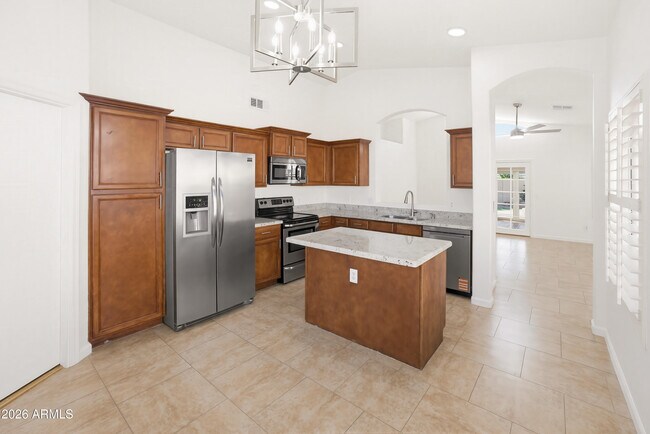 Building Photo - 9321 E Caribbean Ln