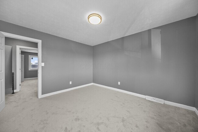 Building Photo - 3654 Arnelle Rd