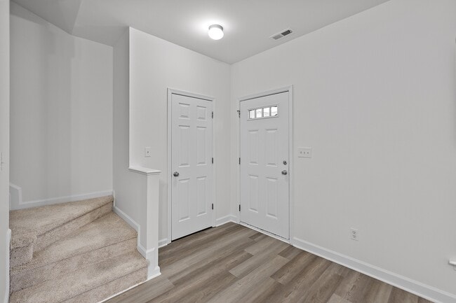 Building Photo - 8321 Glenwood Springs Ct