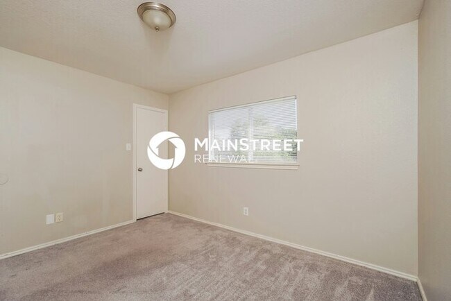 Building Photo - 3 Bedroom Pet-Friendly Home in San Antonio, TX with Main Street Renewal