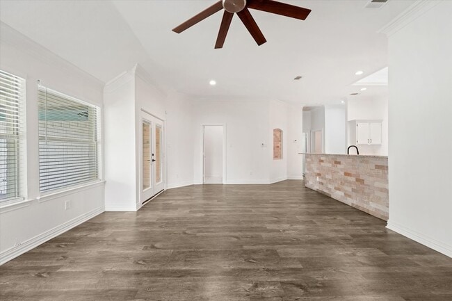 Building Photo - 1216 Bold Forbes Dr