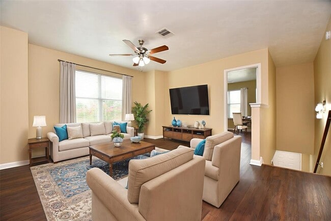 Building Photo - 20607 Rainport Cir