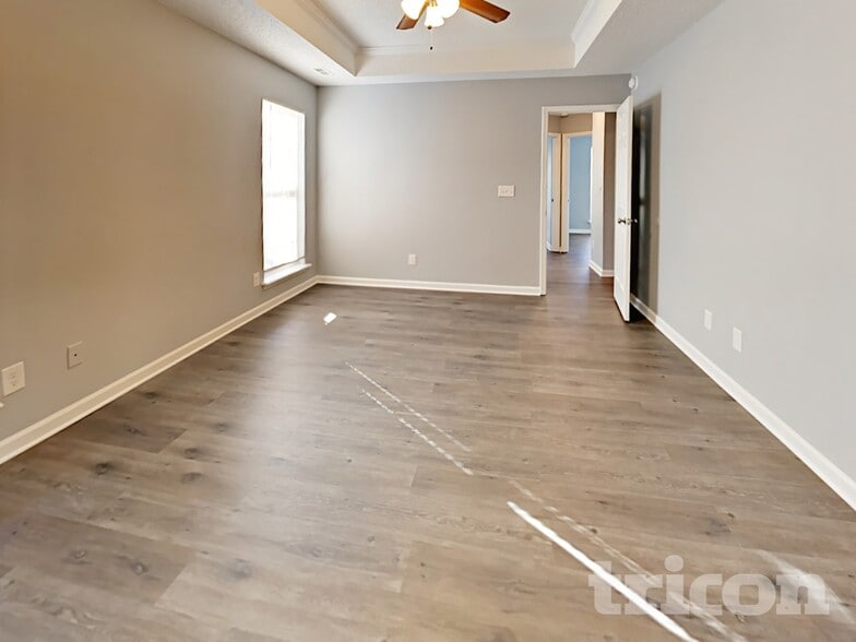 Building Photo - 8118 Bella Vista Ct