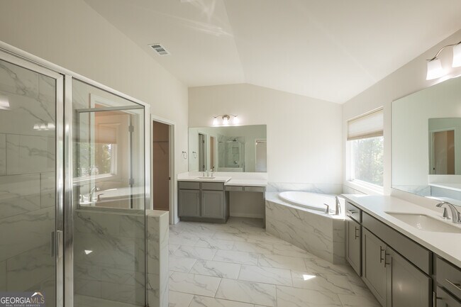 Building Photo - 317 Coppergate Ct