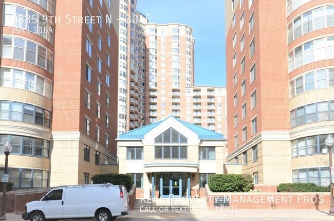 Building Photo - 3835 9th St N