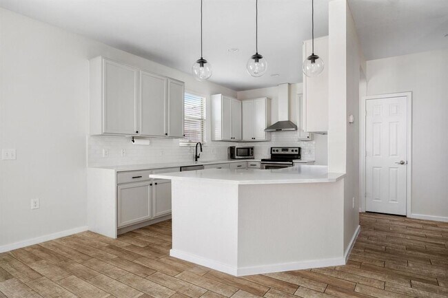 Building Photo - 8909 Winter Haven Rd