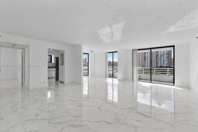 Building Photo - 3300 NE 192 St