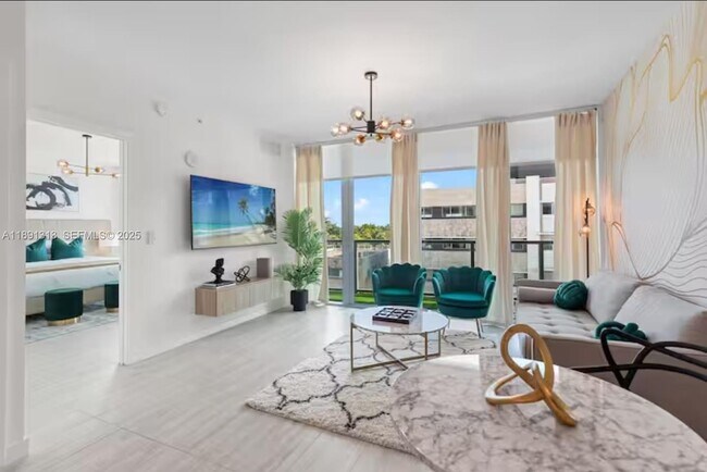 Building Photo - 3900 Biscayne Blvd