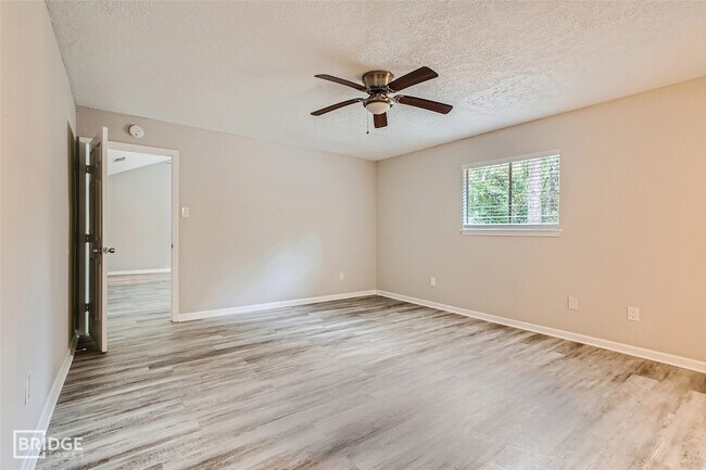 Building Photo - 3529 Willie Way