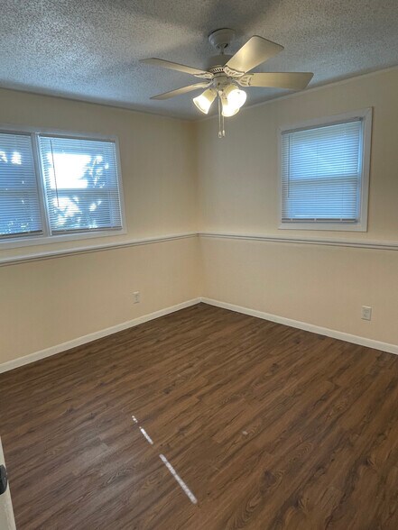 bedroom 2 - 207 Wellons Dr