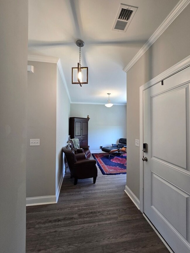 Building Photo - Rare find in Camden, SC - Gorgeous home on...