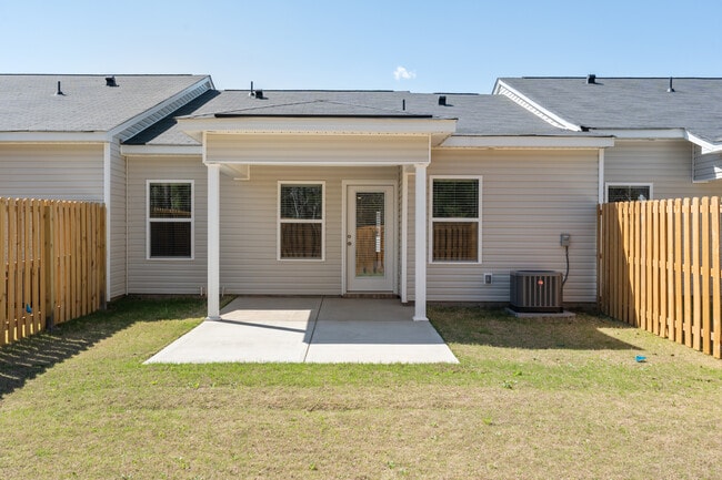 Building Photo - 8121 Bannock Cir