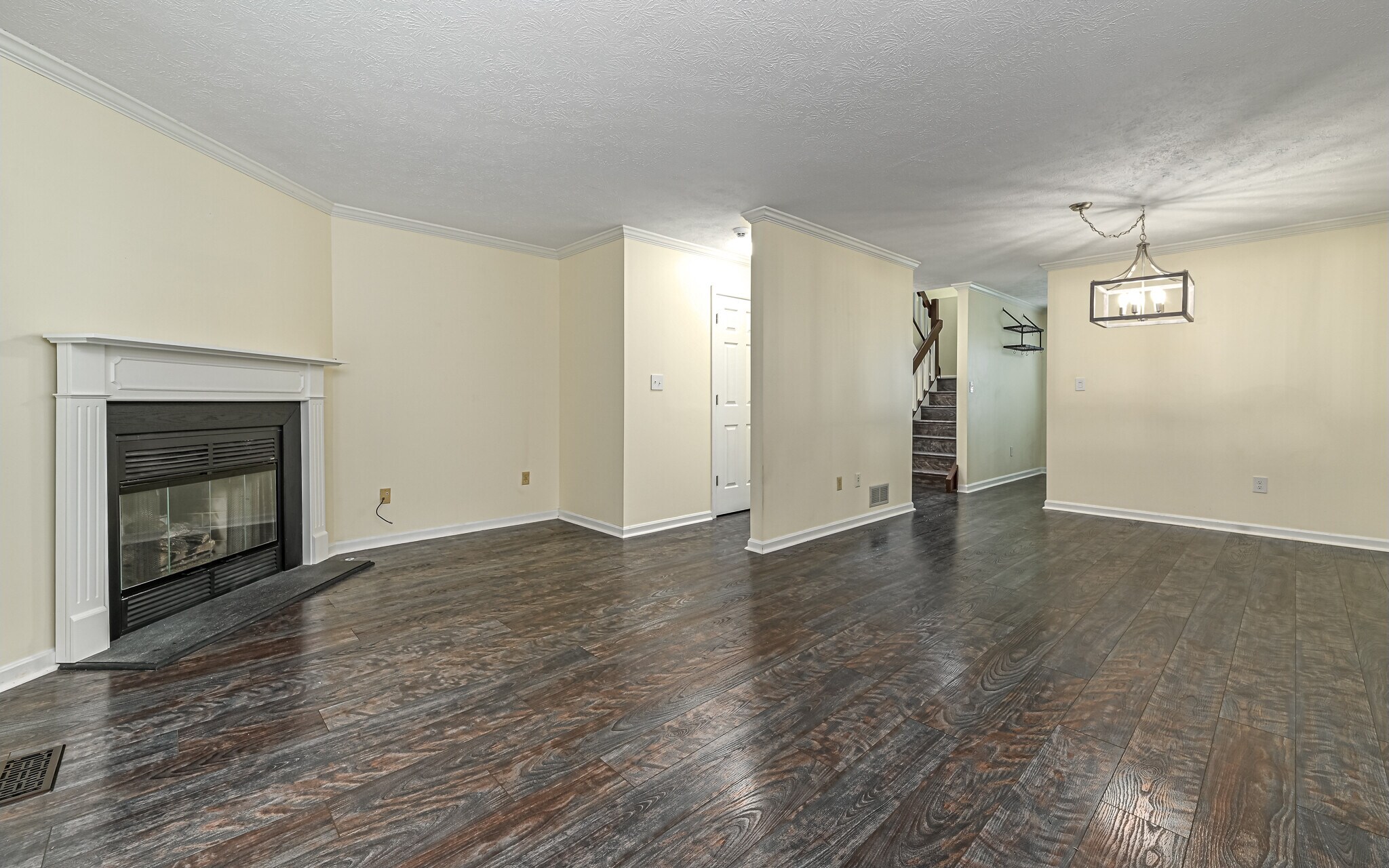 Building Photo - 417 Ten Point Ln