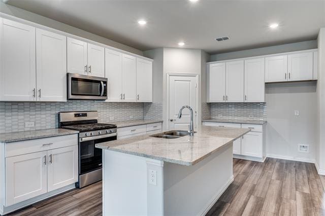 Building Photo - 3308 Kingsdown Dr