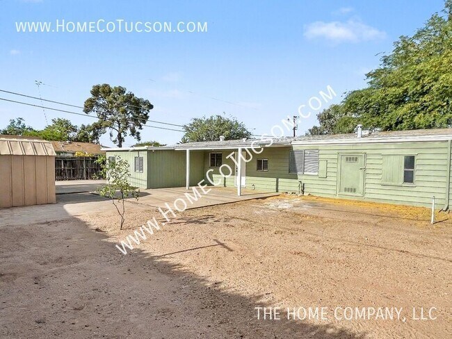 Building Photo - 2548 E Glenn St