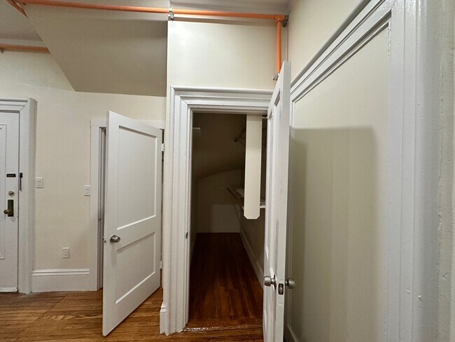 Building Photo - 440 Newtonville Ave