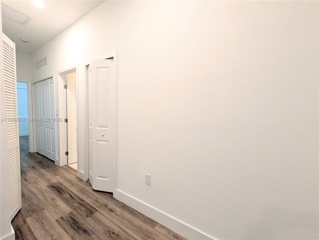 Building Photo - 13644 SW 157th Ct