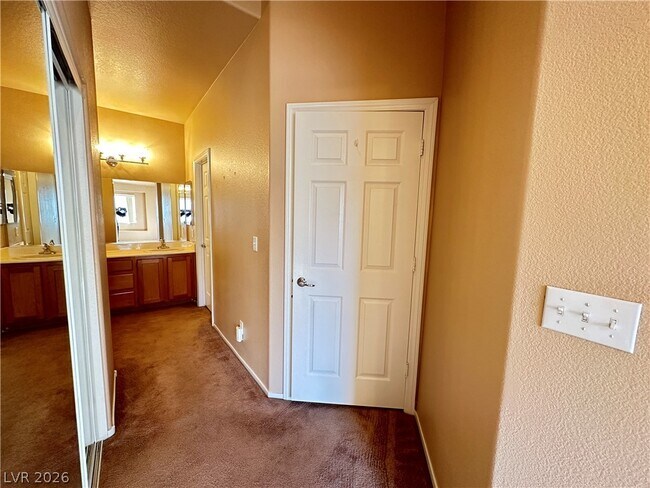 Building Photo - 6404 Sierra Diablo Ave
