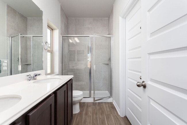 Building Photo - Luxury Duplex Near Randolph and Ft. Sam