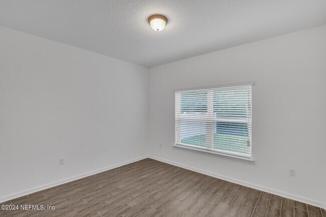 Building Photo - 13445 Cedar Hammock Wy