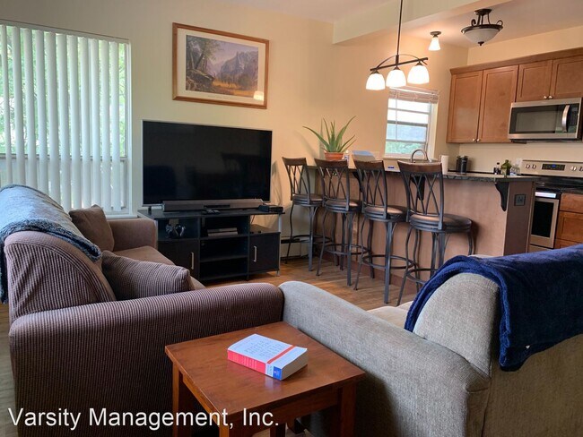 Building Photo - 2 br, 1 bath Apartment - 101 N. Ingalls 10...