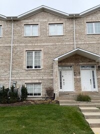 Building Photo - 183 N Des Plaines River Rd