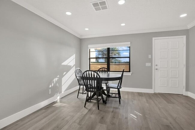 Building Photo - 622 Yardarm Dr