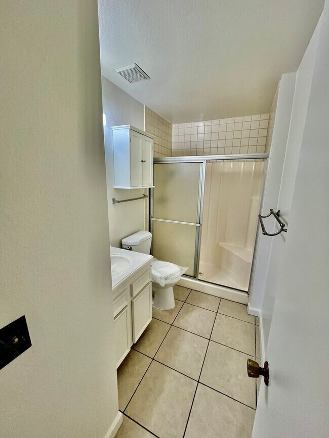 Building Photo - 6840 Bear River Row