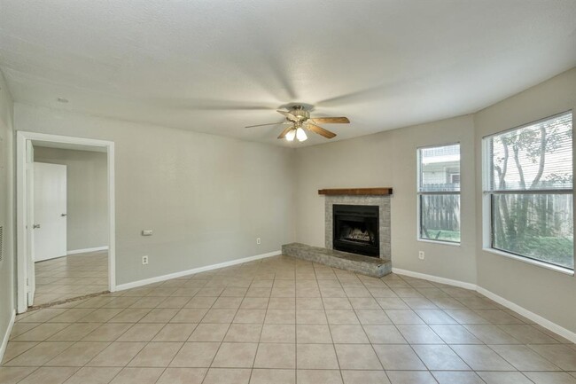 Building Photo - 8804 Schick Rd