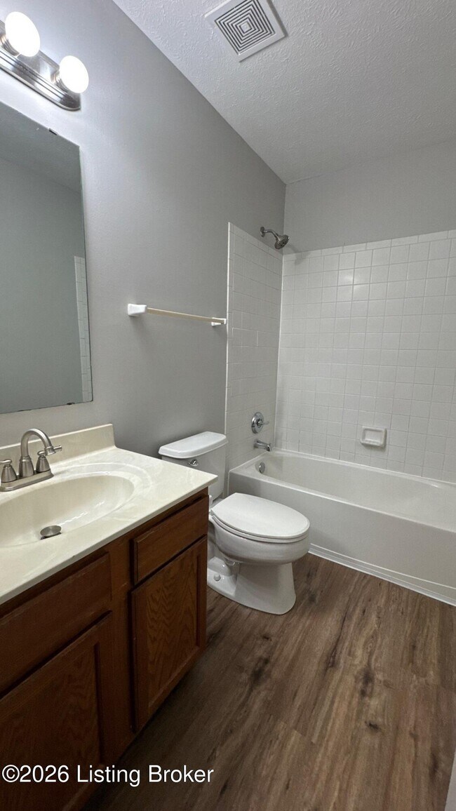 Building Photo - 7421 Spring Run Dr