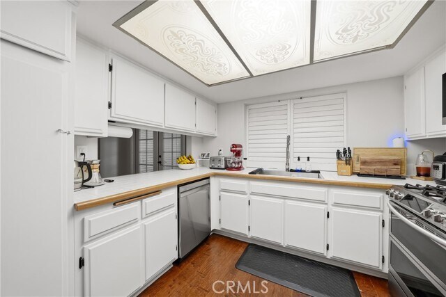 Building Photo - 1505 Canterbury Cir