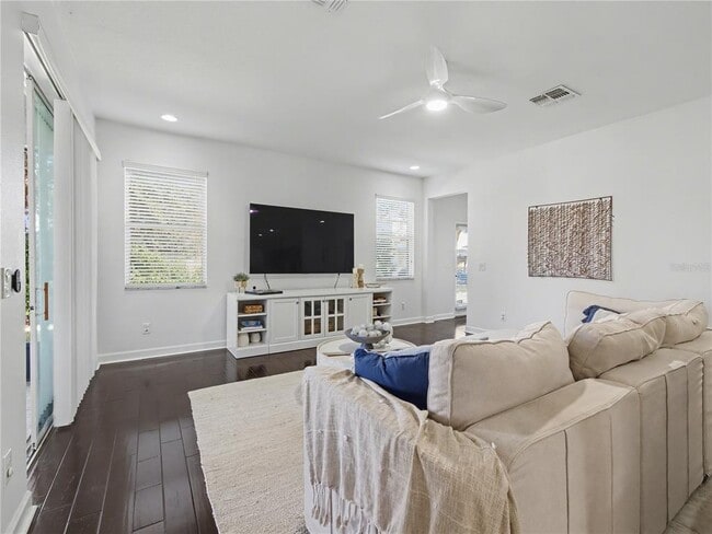 Building Photo - 1098 Harmony Ln