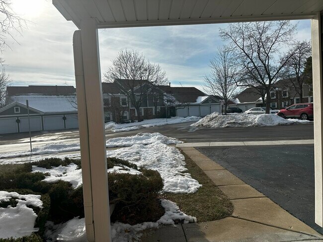 Building Photo - 608 Berkley Ct