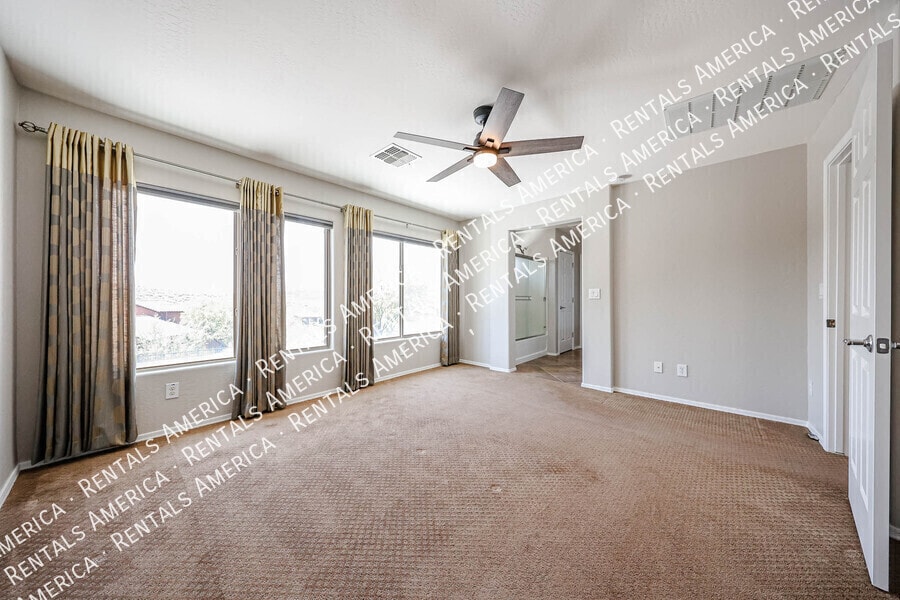 Building Photo - 3751 Desert Creek Ln