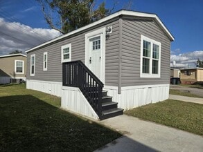 Building Photo - 1311 US-92