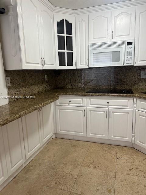 Building Photo - 4275 NW S Tamiami Canal Dr