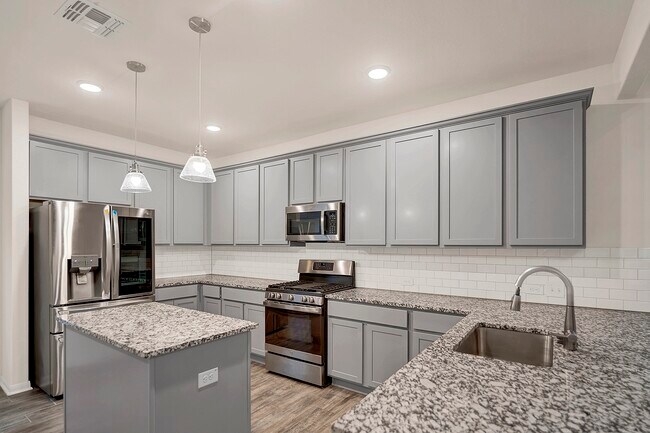 Building Photo - 13222 Blue Flame Dr